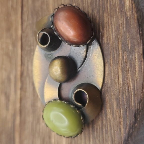 B615 Garden party‎ abstract vintage art deco brooch